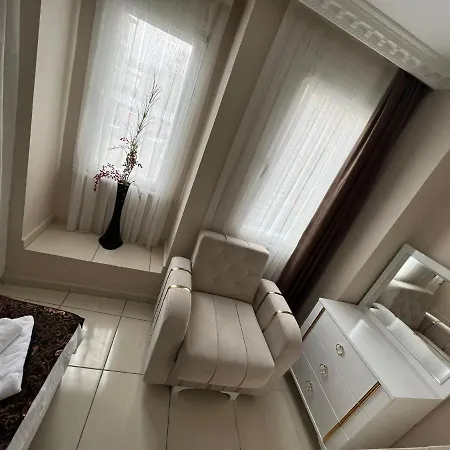 Family Garden Apart Апарт-отель *